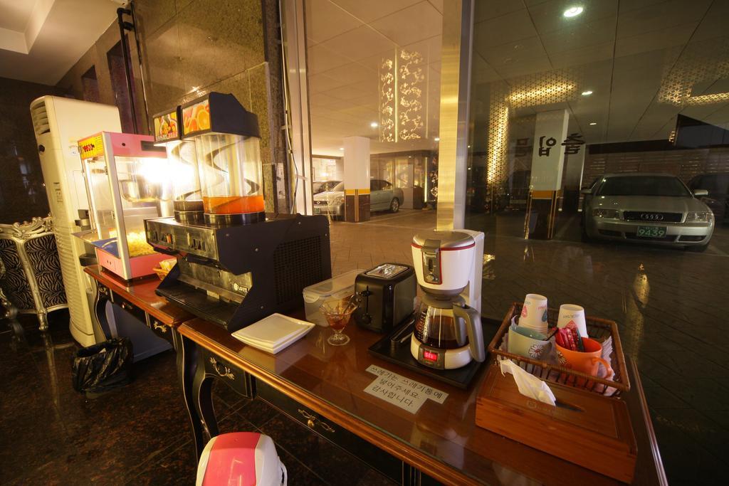 Gallerya Hotel